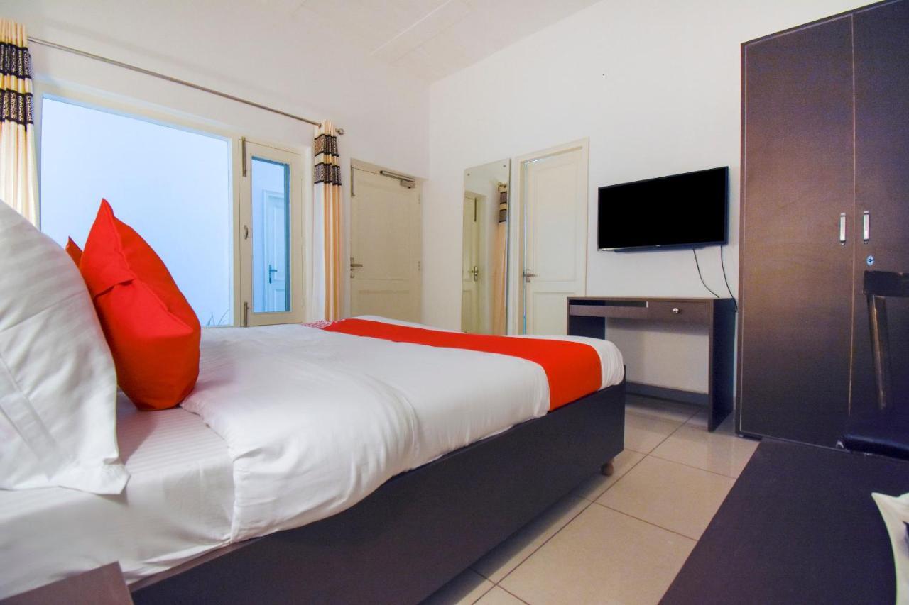 Oyo 75460 Sky High Residency Hotel Ludhiana Ngoại thất bức ảnh
