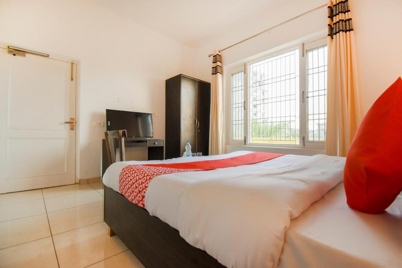 Oyo 75460 Sky High Residency Hotel Ludhiana Ngoại thất bức ảnh