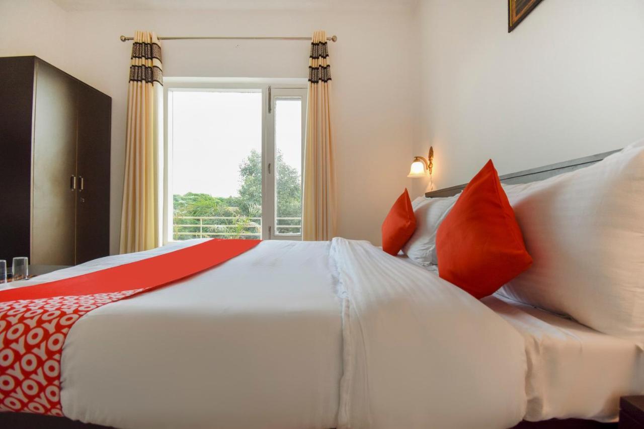 Oyo 75460 Sky High Residency Hotel Ludhiana Ngoại thất bức ảnh