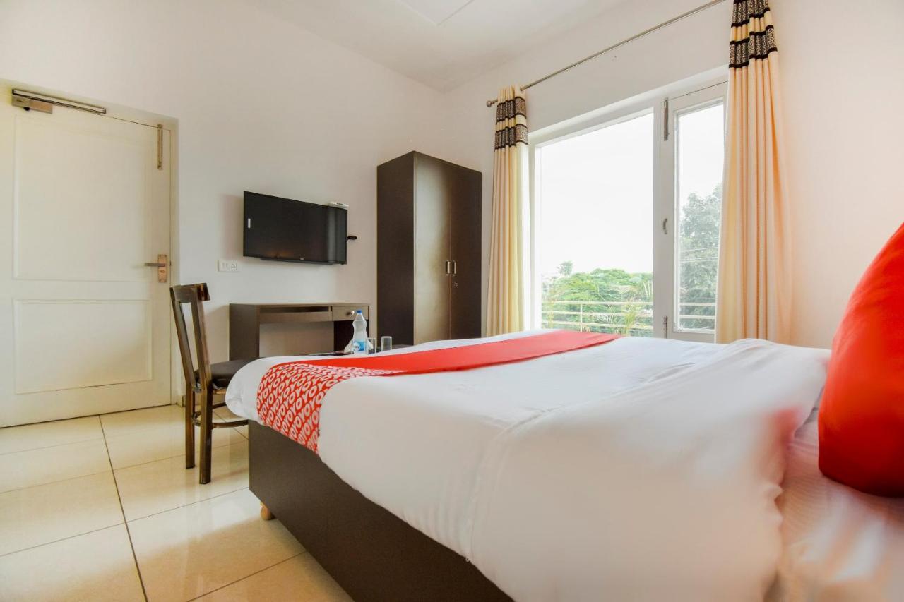 Oyo 75460 Sky High Residency Hotel Ludhiana Ngoại thất bức ảnh