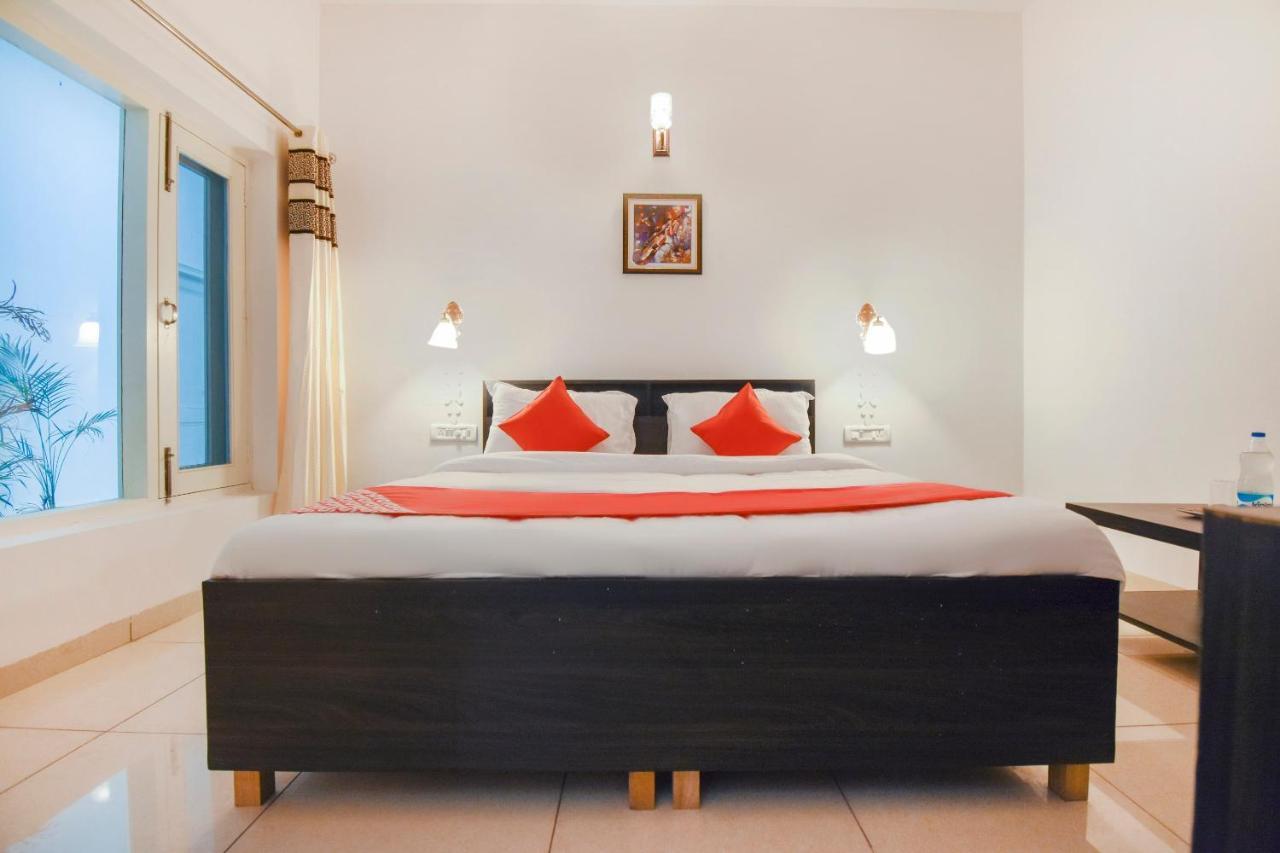 Oyo 75460 Sky High Residency Hotel Ludhiana Ngoại thất bức ảnh