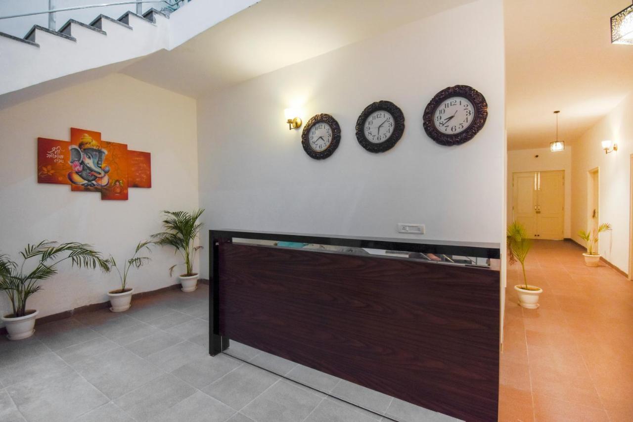 Oyo 75460 Sky High Residency Hotel Ludhiana Ngoại thất bức ảnh