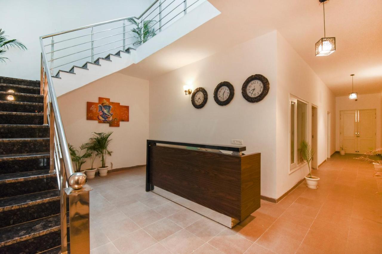 Oyo 75460 Sky High Residency Hotel Ludhiana Ngoại thất bức ảnh