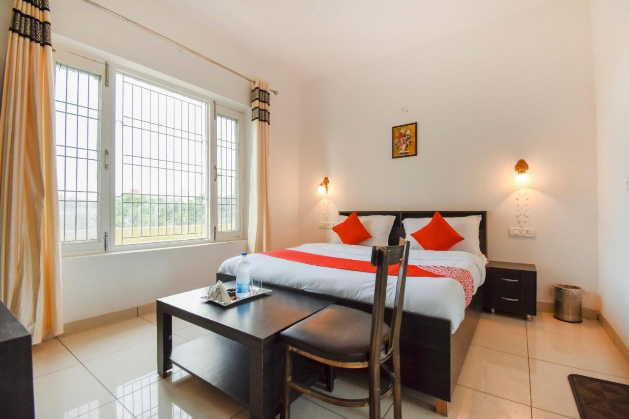 Oyo 75460 Sky High Residency Hotel Ludhiana Ngoại thất bức ảnh