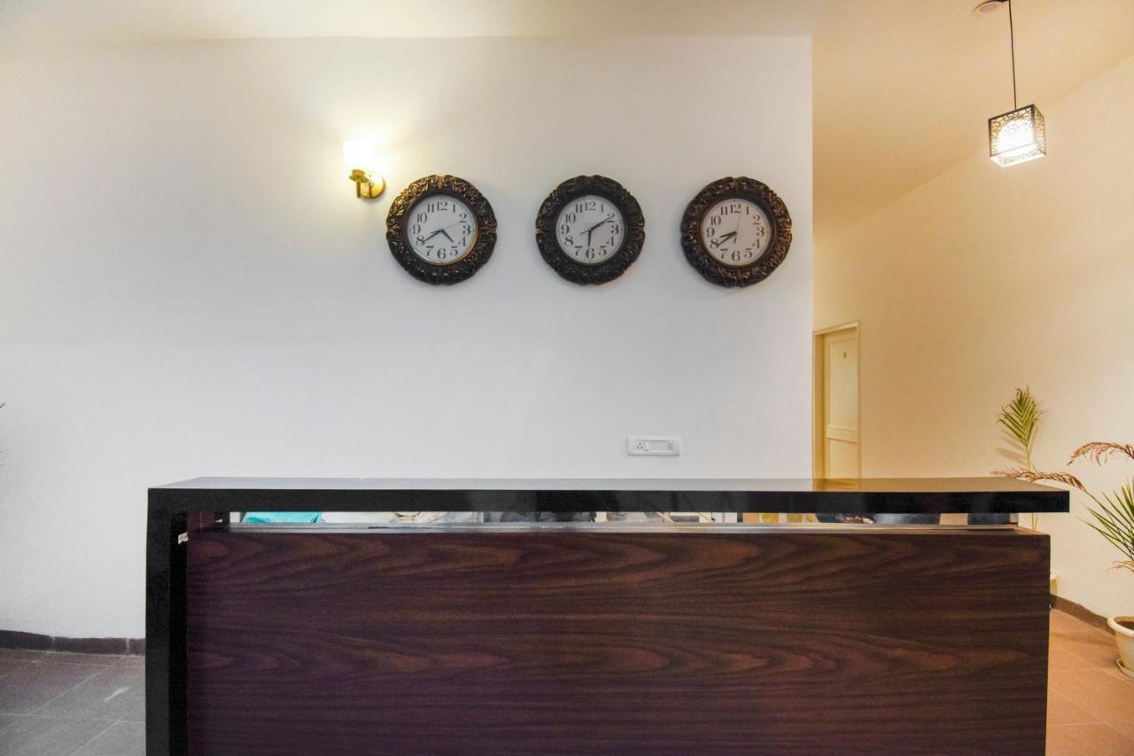 Oyo 75460 Sky High Residency Hotel Ludhiana Ngoại thất bức ảnh